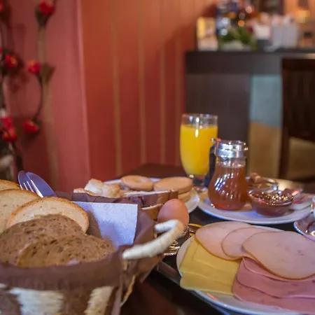 Nostos 3* Agios Athanasios (Pella)